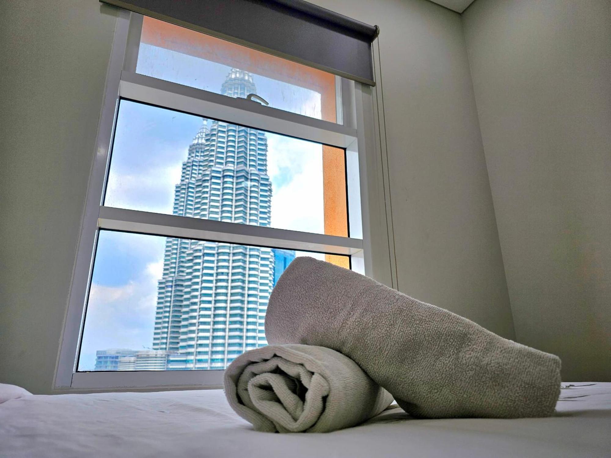 Sky Suites Klcc Kuala Lumpur Exteriör bild